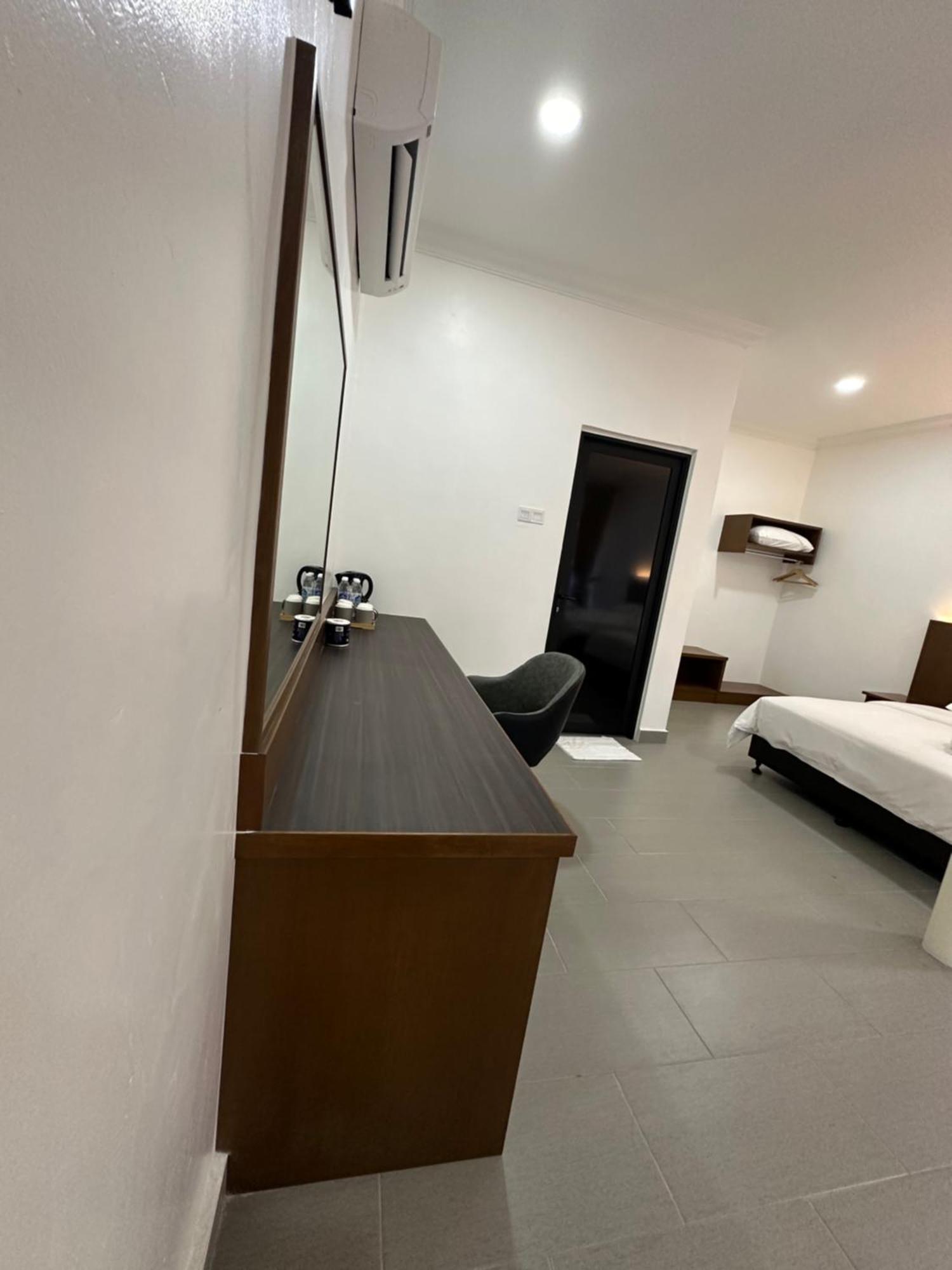 Landcons Hotel & Resort Langkawi Exterior photo