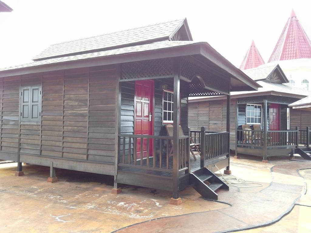 Landcons Hotel & Resort Langkawi Exterior photo